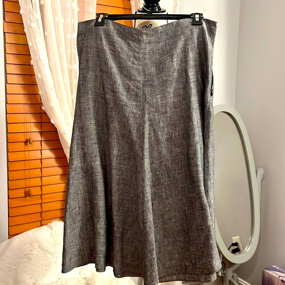 Linen skirt